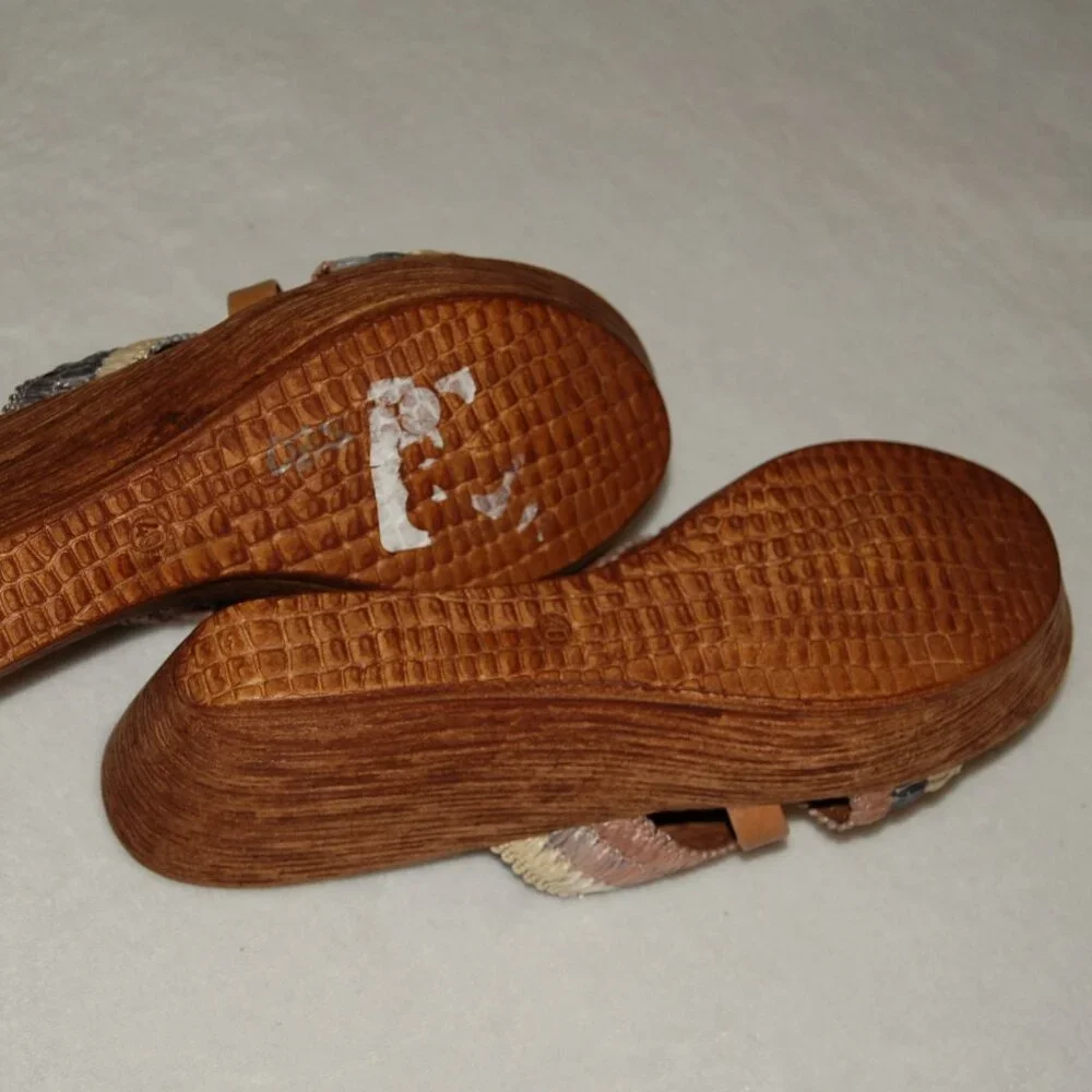 Italian Shoemakers, Wildflower Platform Wedge Slide Sandals Women EU 40 (US 9) - Picture 11 of 13